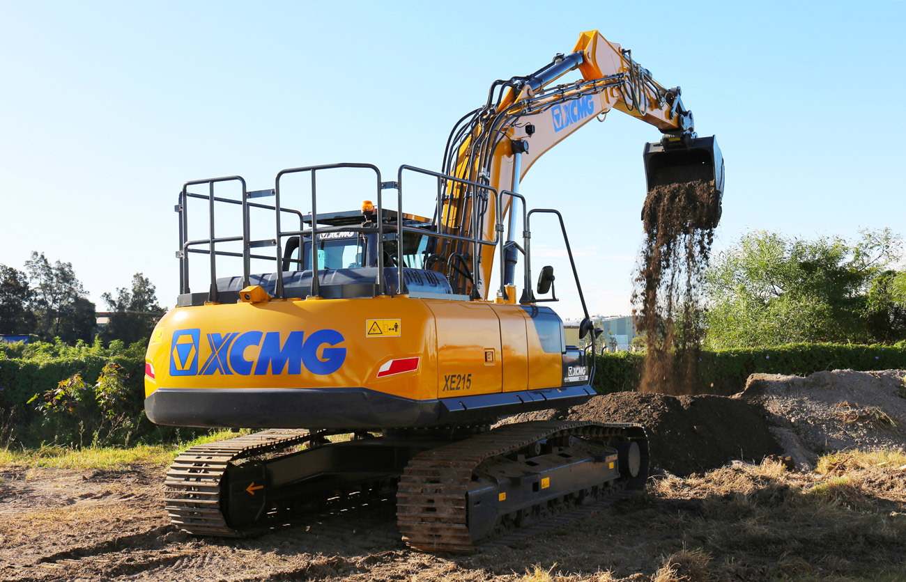 XCMG-Heavy-Excavator-21tonne