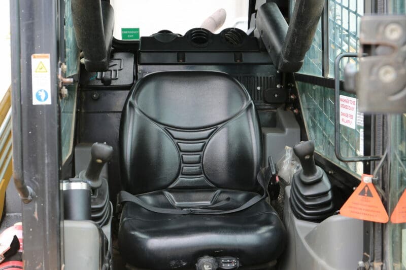 ASV VT70 Posi track chair